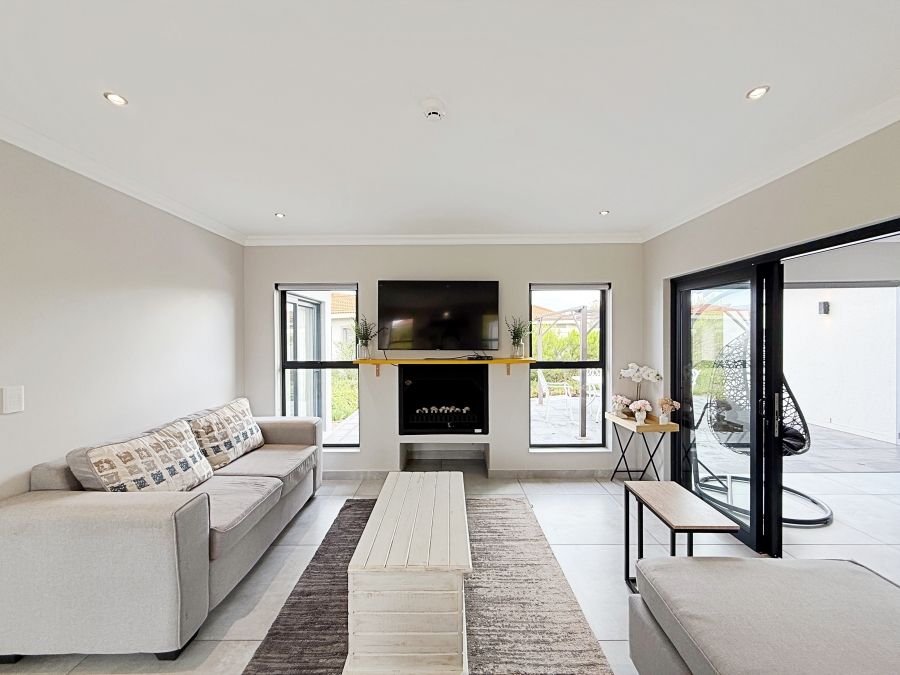 3 Bedroom Property for Sale in Langebaan Country Estate Western Cape